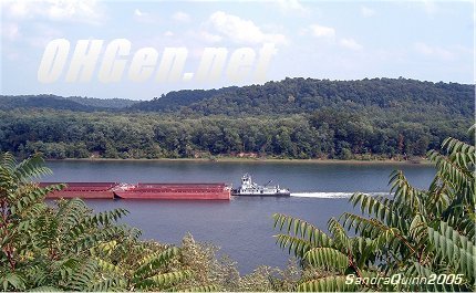 Marietta Ohio tugboat and barge by Sandra Quinn 2005